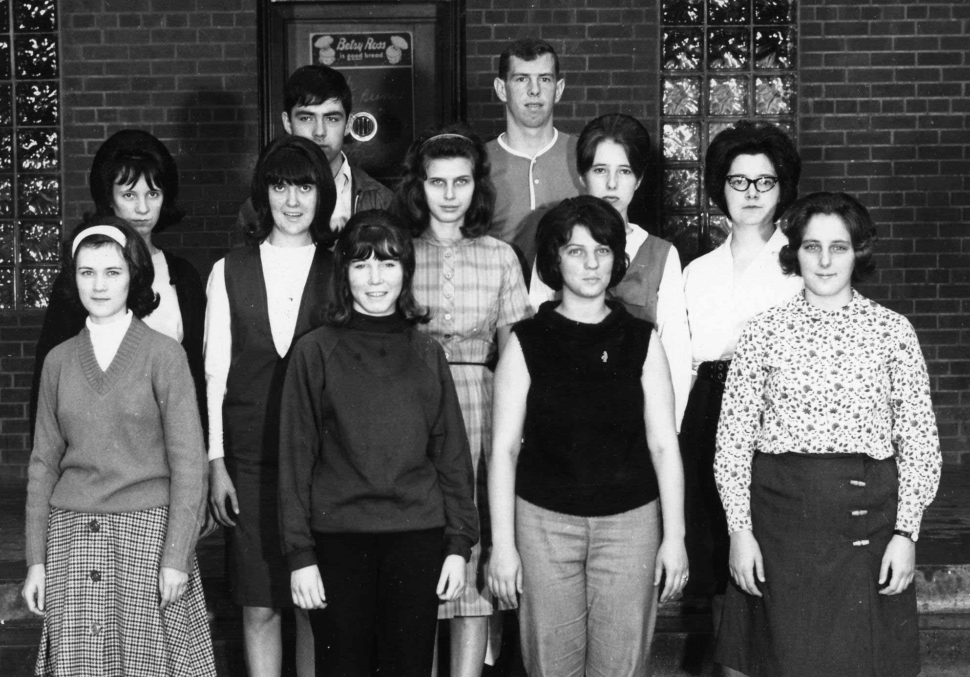 1966-WHS-Library-Staff
